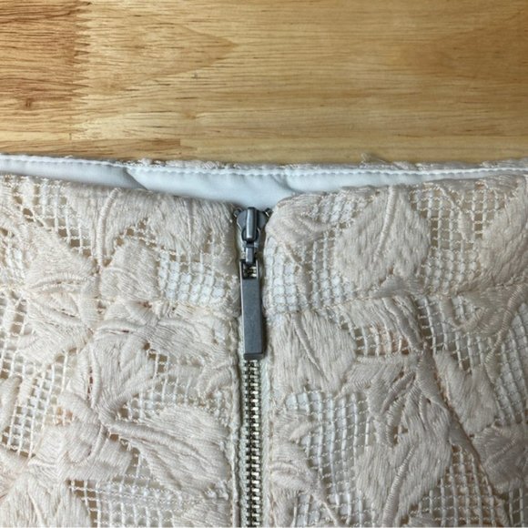 VERONIKA MAINE Cream Lace Sleeveless Top  &  Pencil Skirt Set - Picture 6 of 15